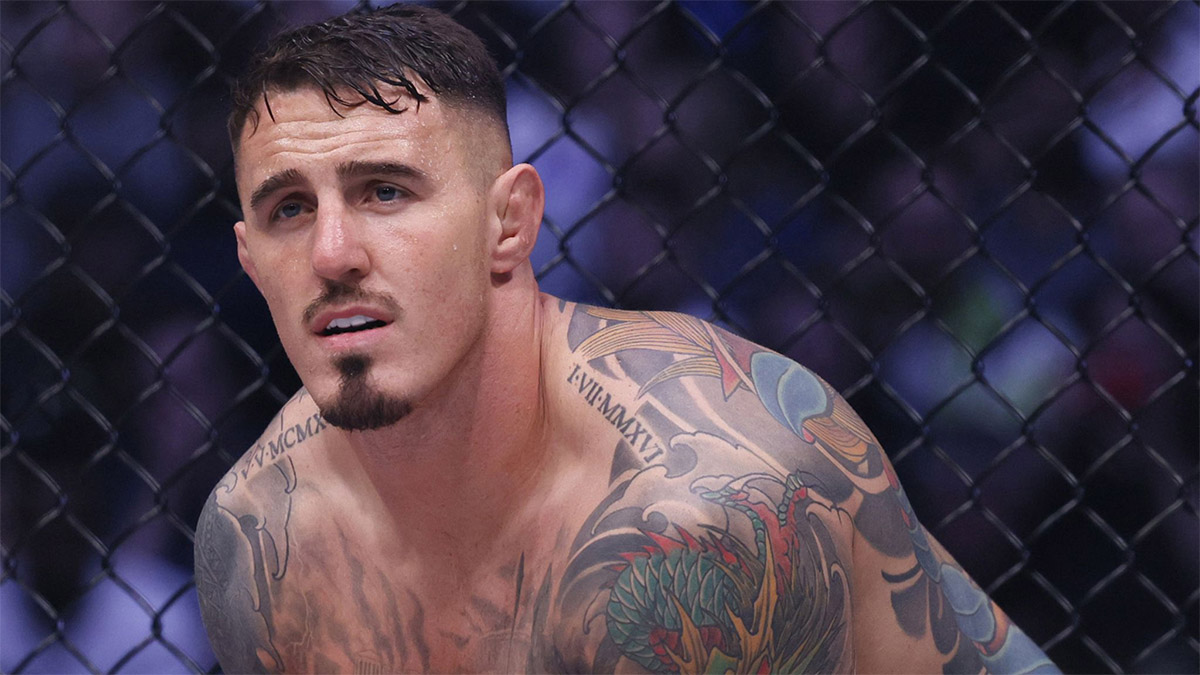 Tom Aspinall affiche l’état de ses yeux au lendemain de son opération